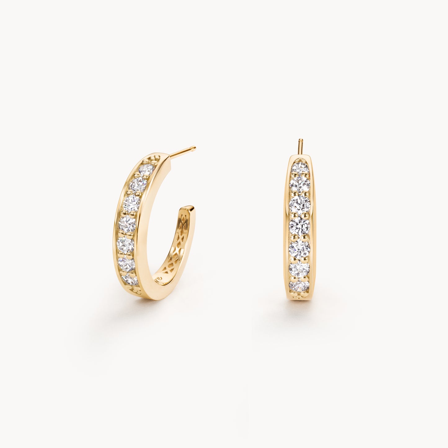 Stuyvesant earrings in diamond