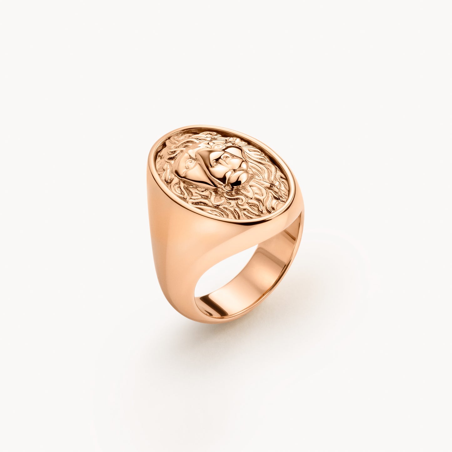 Commodore signet ring in rose gold
