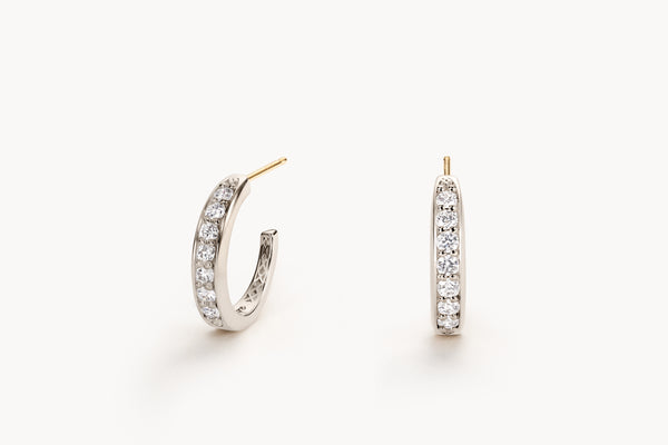 Stuyvesant earrings in silver and diamond