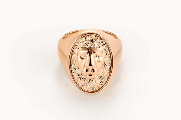 Commodore signet ring in rose gold
