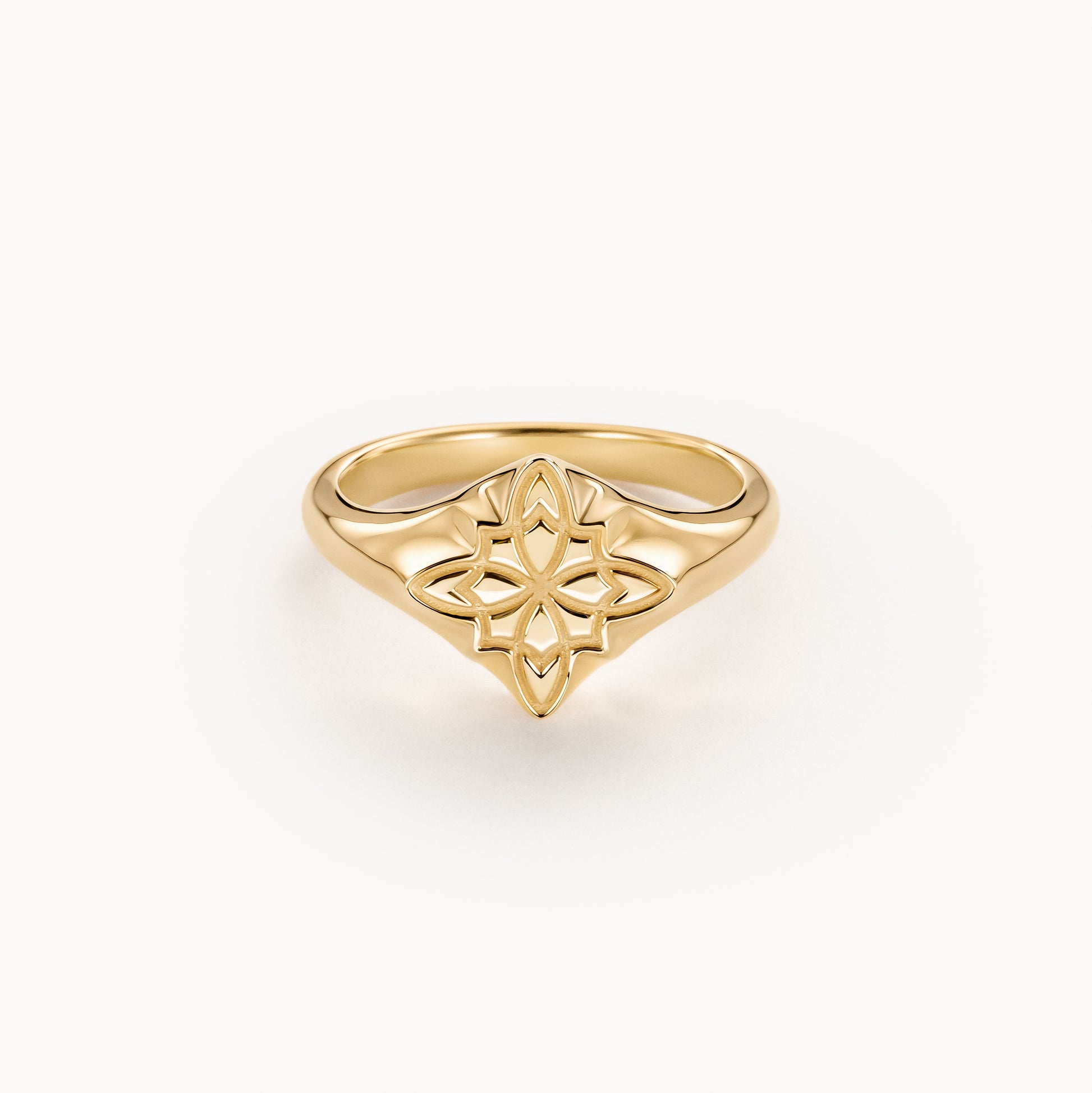 Image 1: Oak Sitting star ring