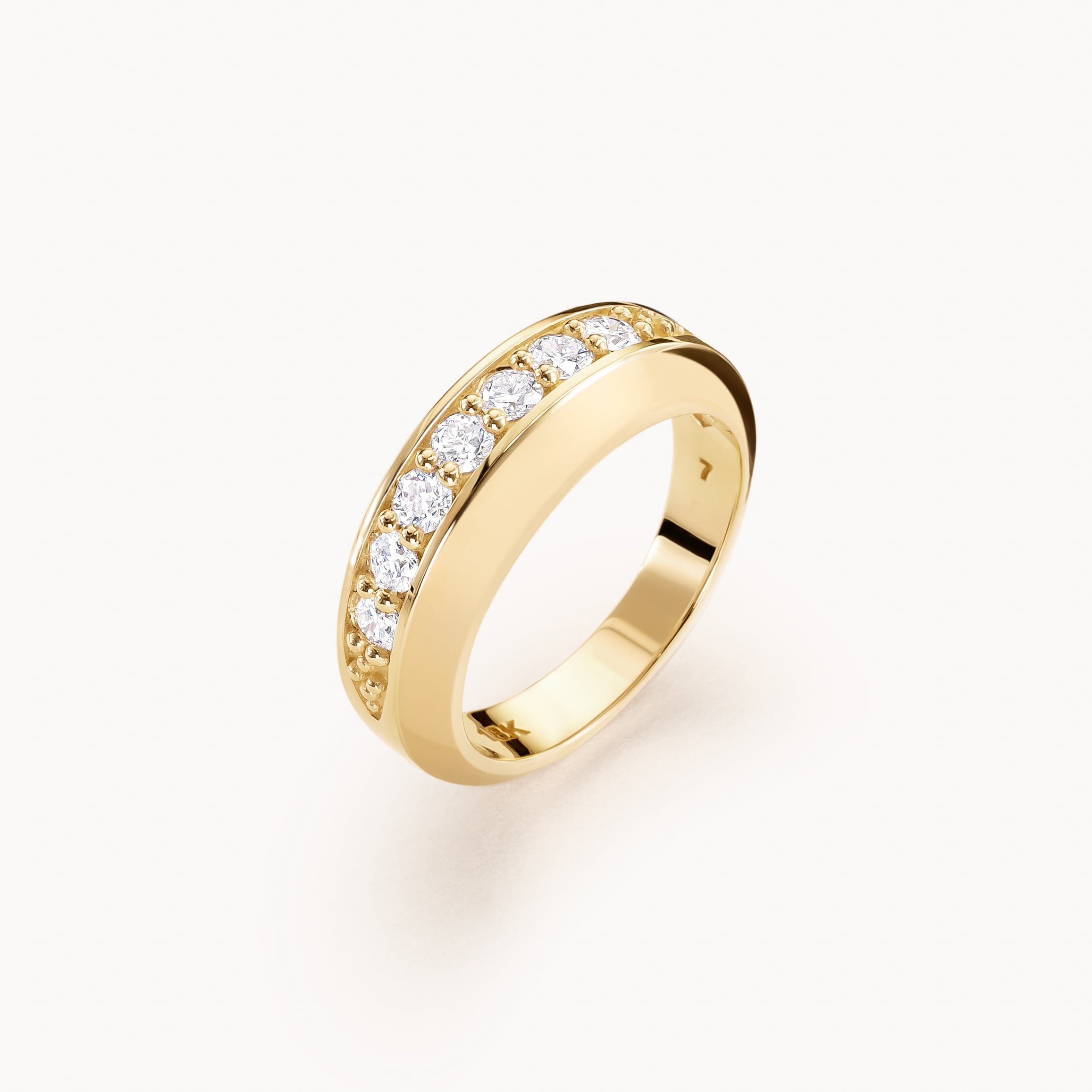 Stuyvesant ring in diamond