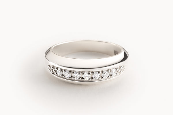 Stuyvesant ring in diamond and silver