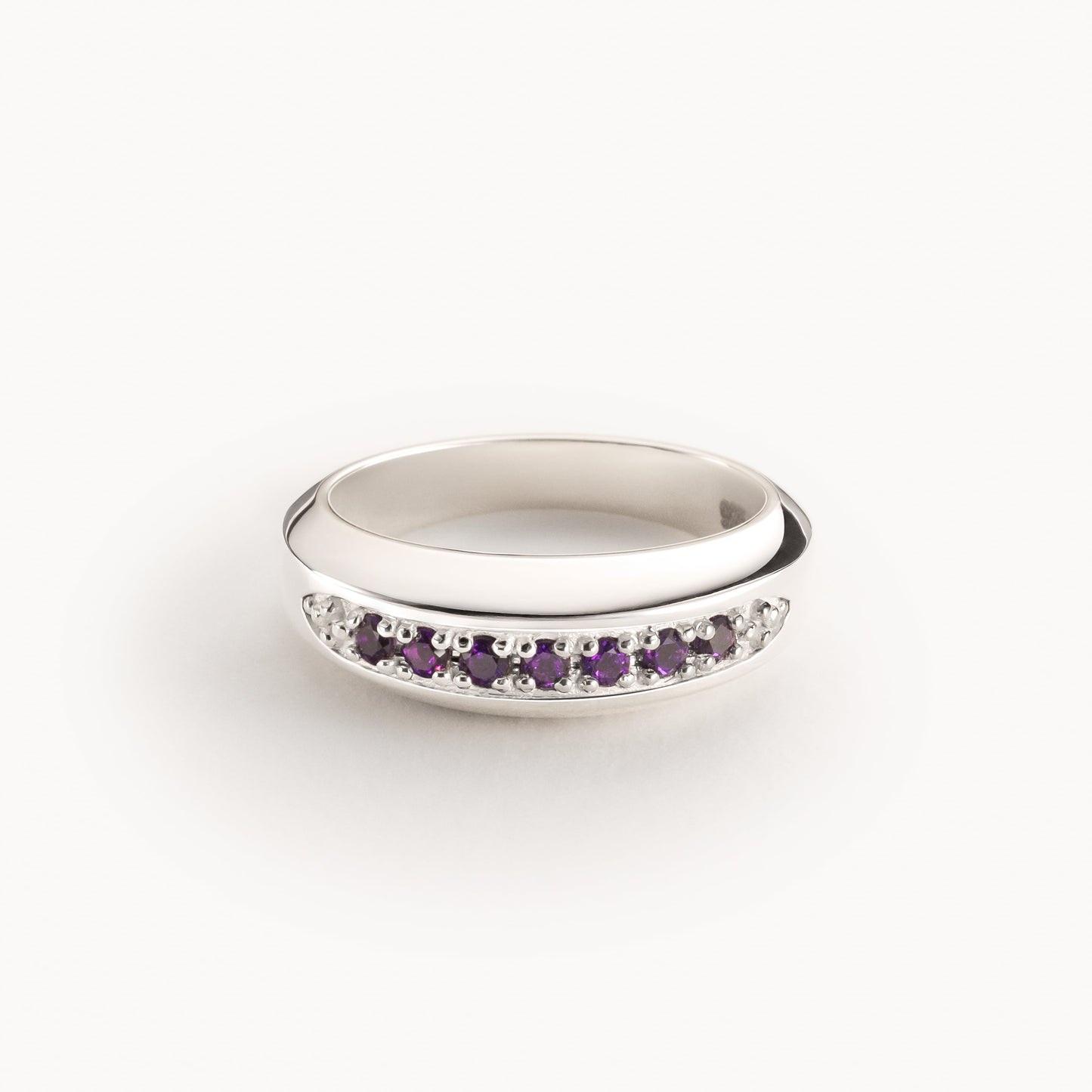 Stuyvesant ring in amethyst and silver