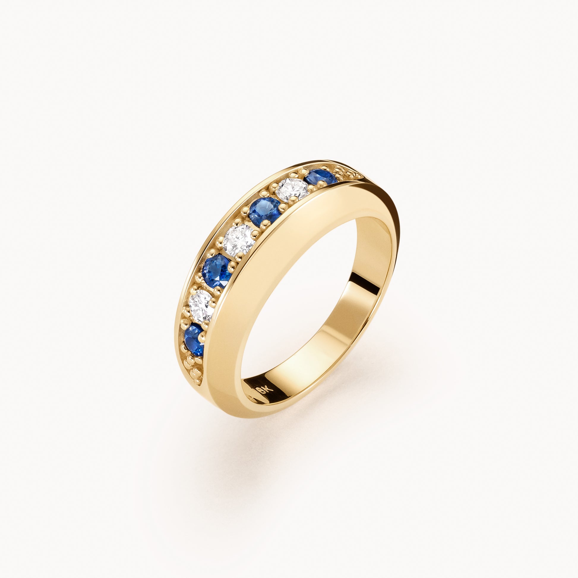 Image 2: Alternating Stuyvesant ring in diamond and sapphire