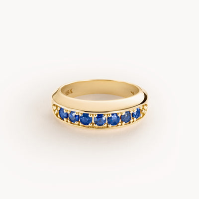 Stuyvesant ring in sapphire