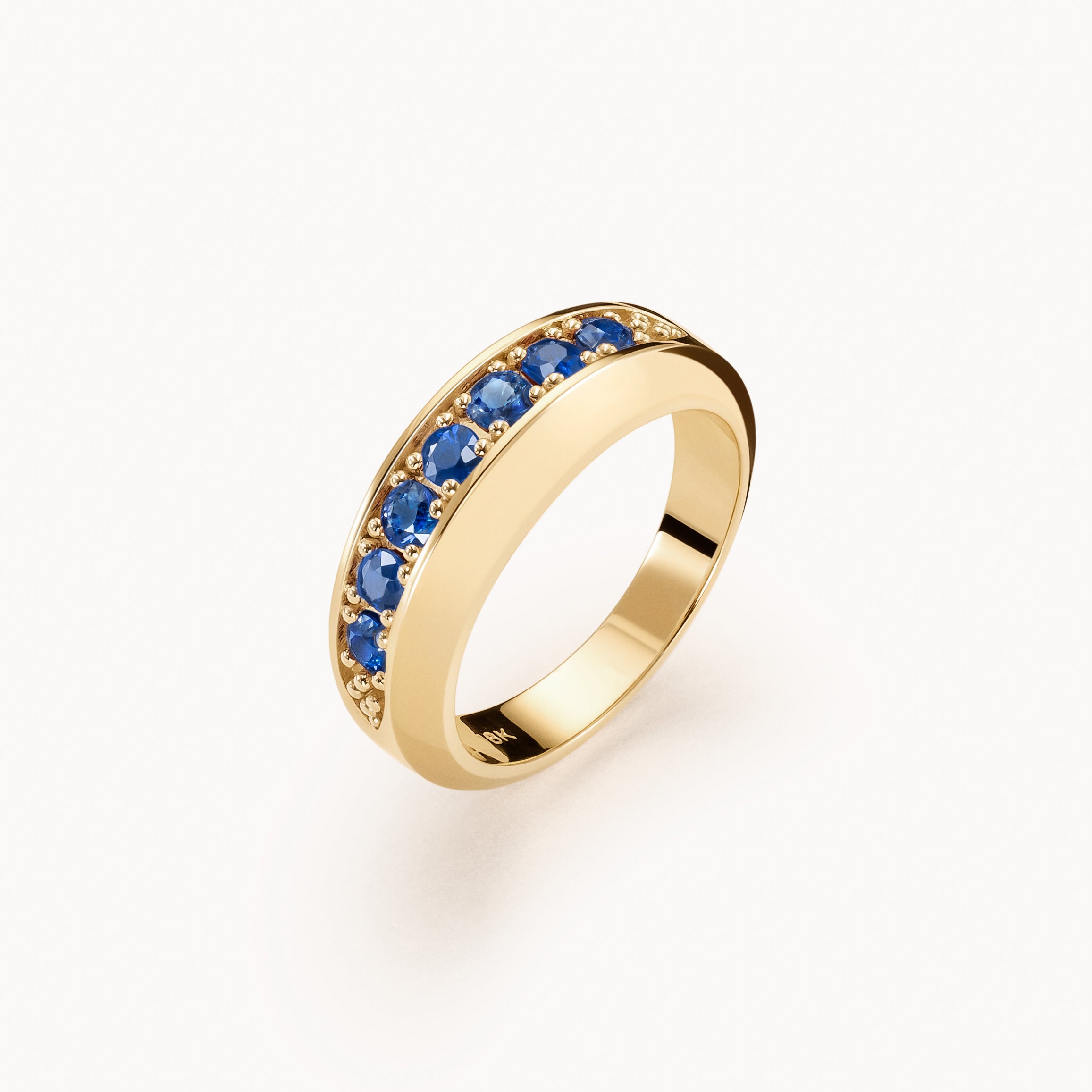 Stuyvesant ring in sapphire