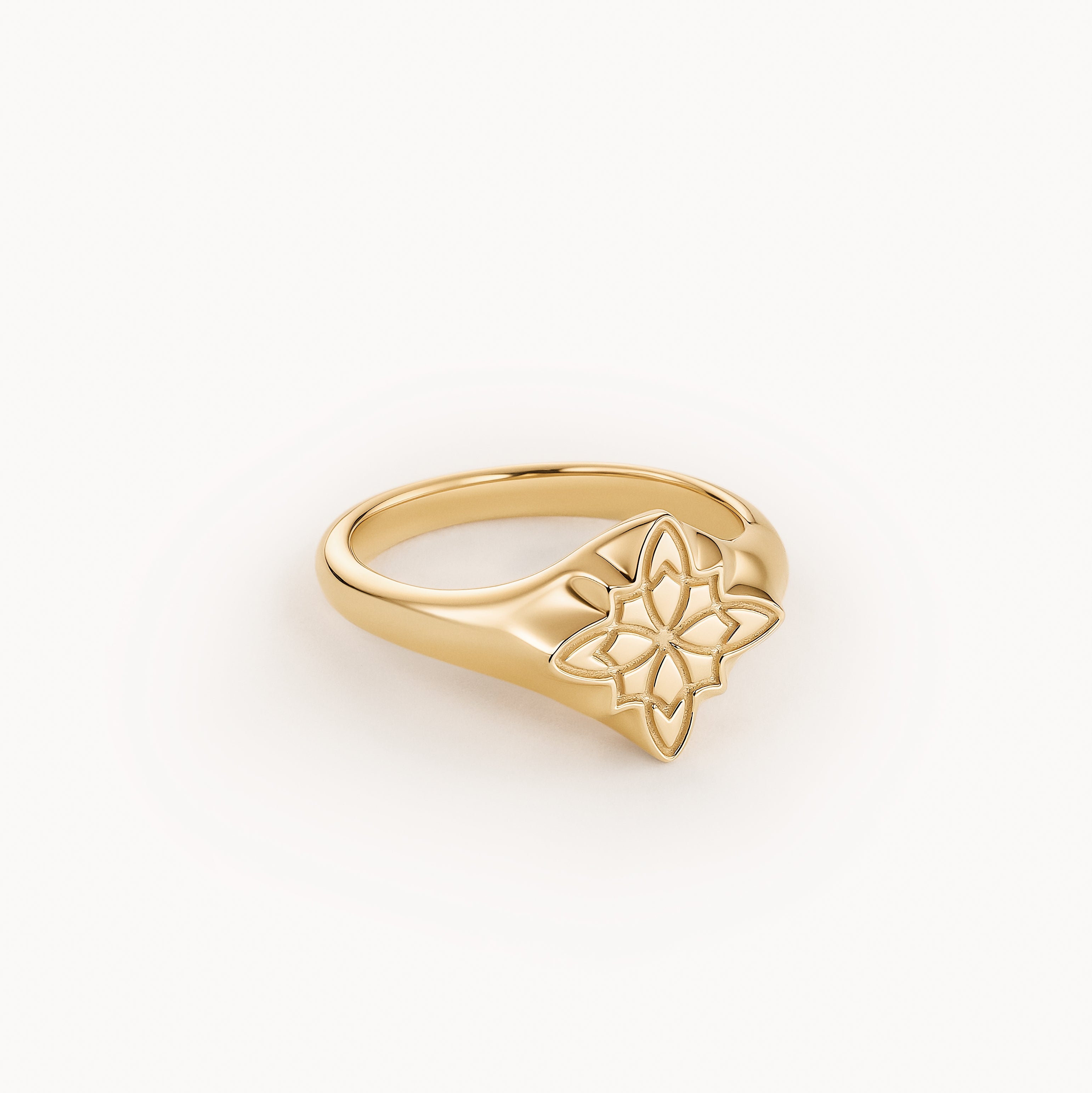 Gold OS Star Ring
