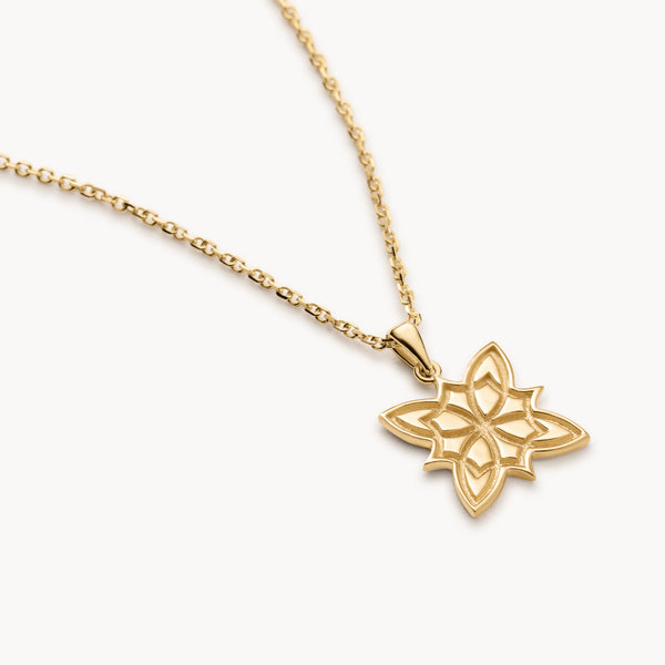 Gold OS Star Pendant