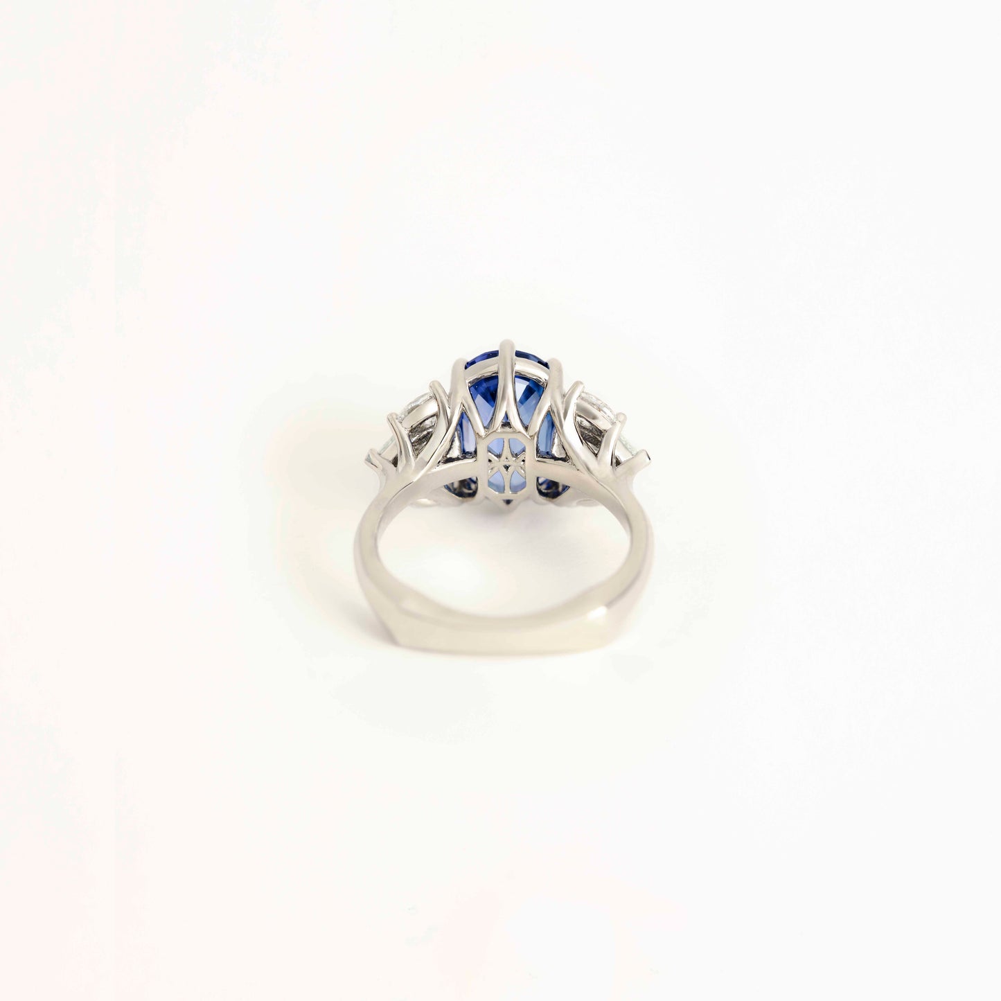 Oval Sapphire & Diamond Ring 