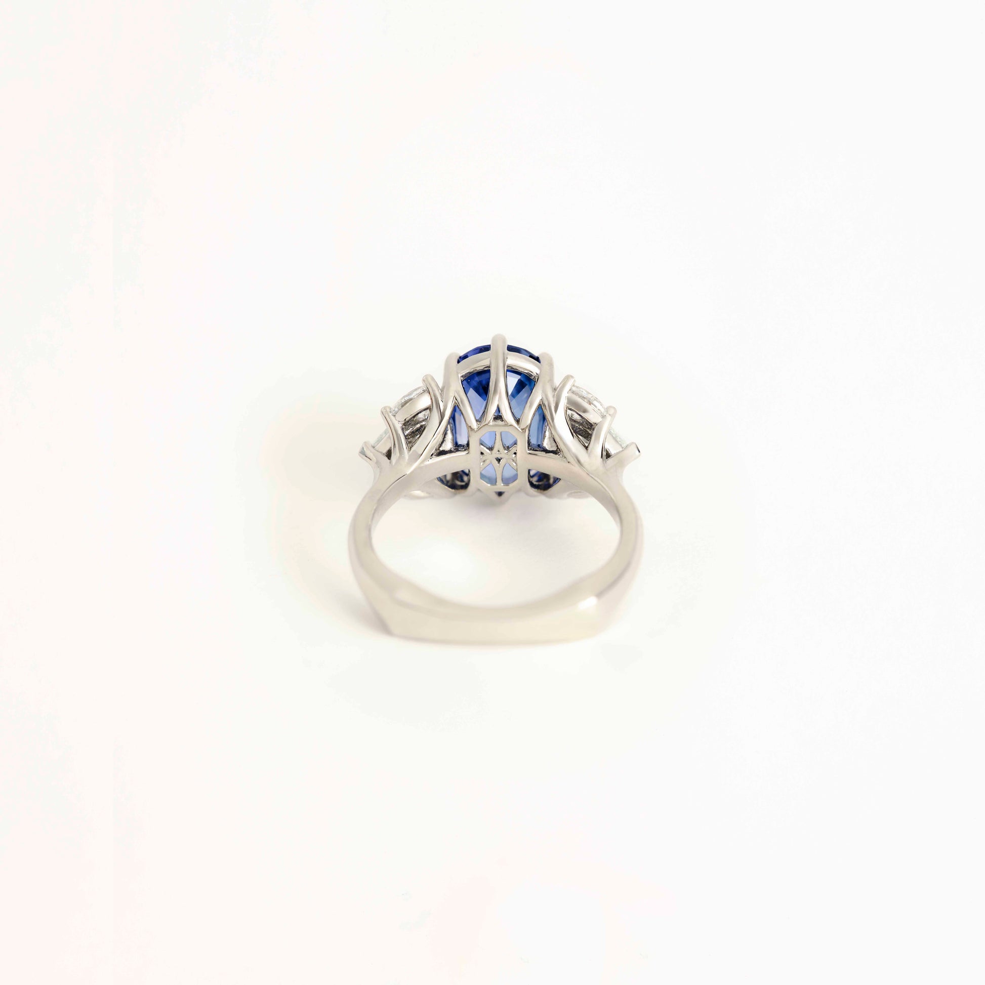 Image 3: Oval Sapphire & Diamond Ring 