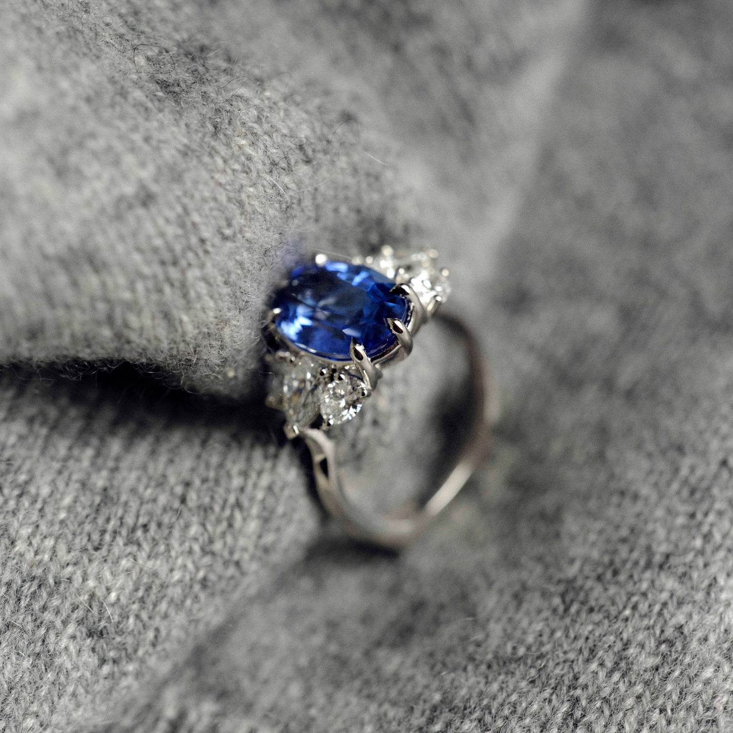 Oval Sapphire & Diamond Ring