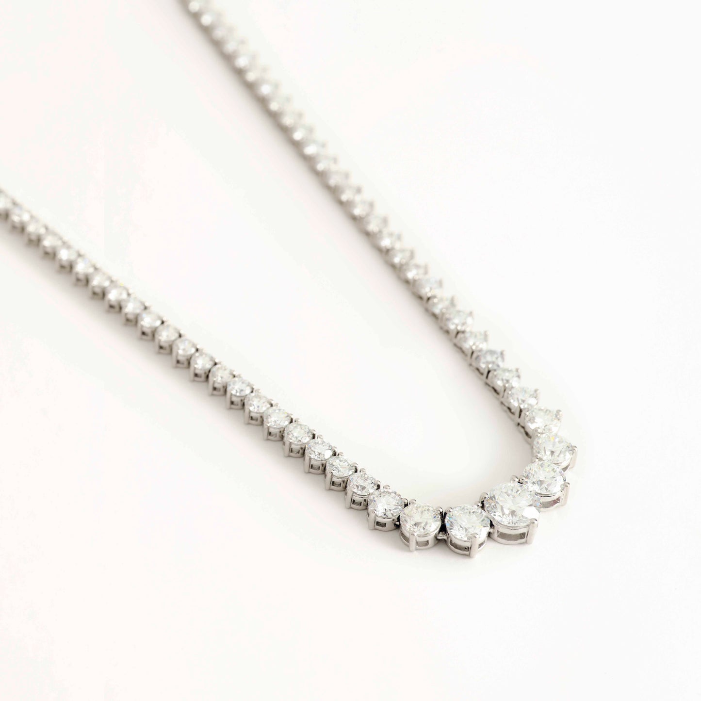 Graduated Diamond Necklace 22.47 ctw