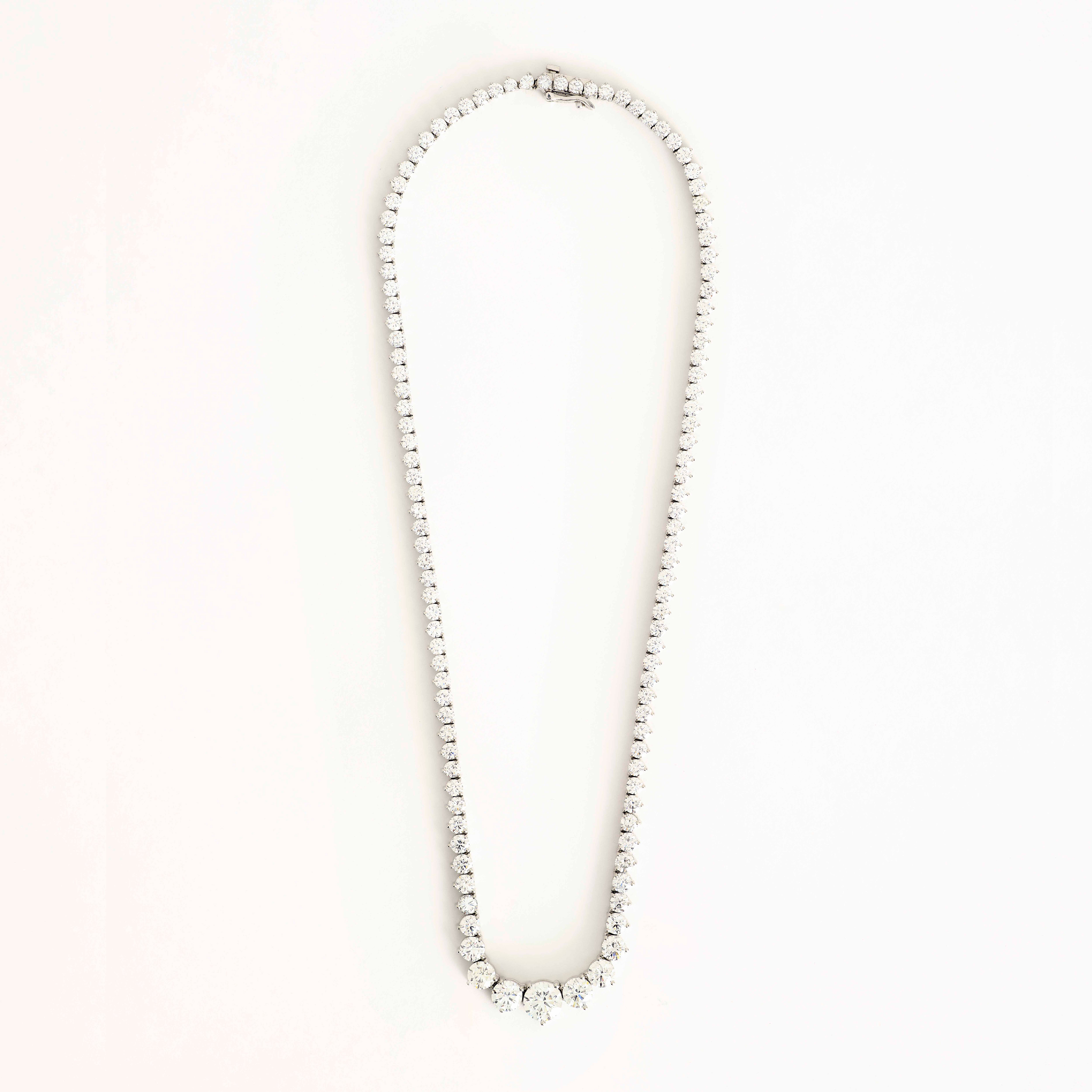 Graduated Diamond Necklace 22.47 ctw