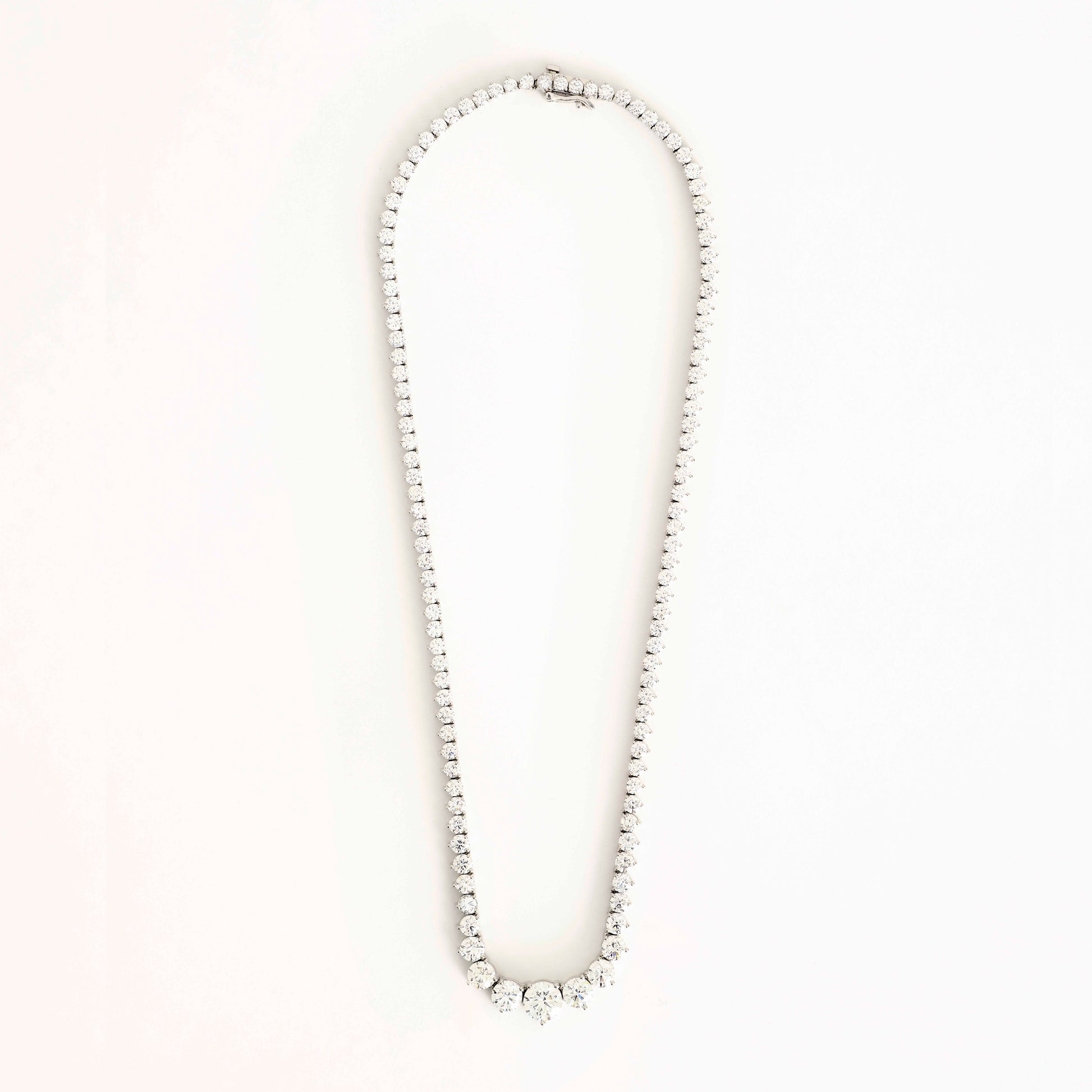 Image 2: Graduated Diamond Necklace 22.47 ctw