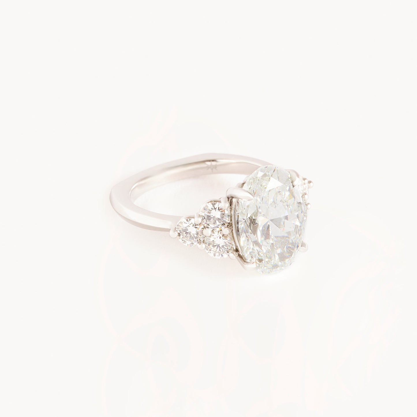 ESV 5.37 Carat Oval Diamond Ring