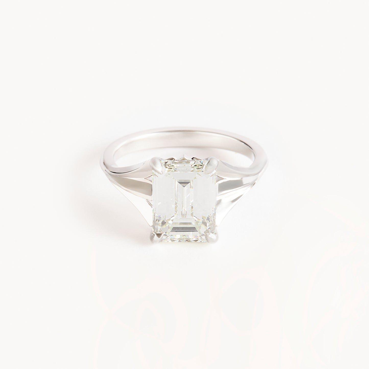 ESV 4.03 Carat Emerald Cut Diamond