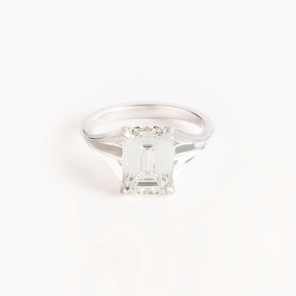 ESV 4.03 Carat Emerald Cut Diamond