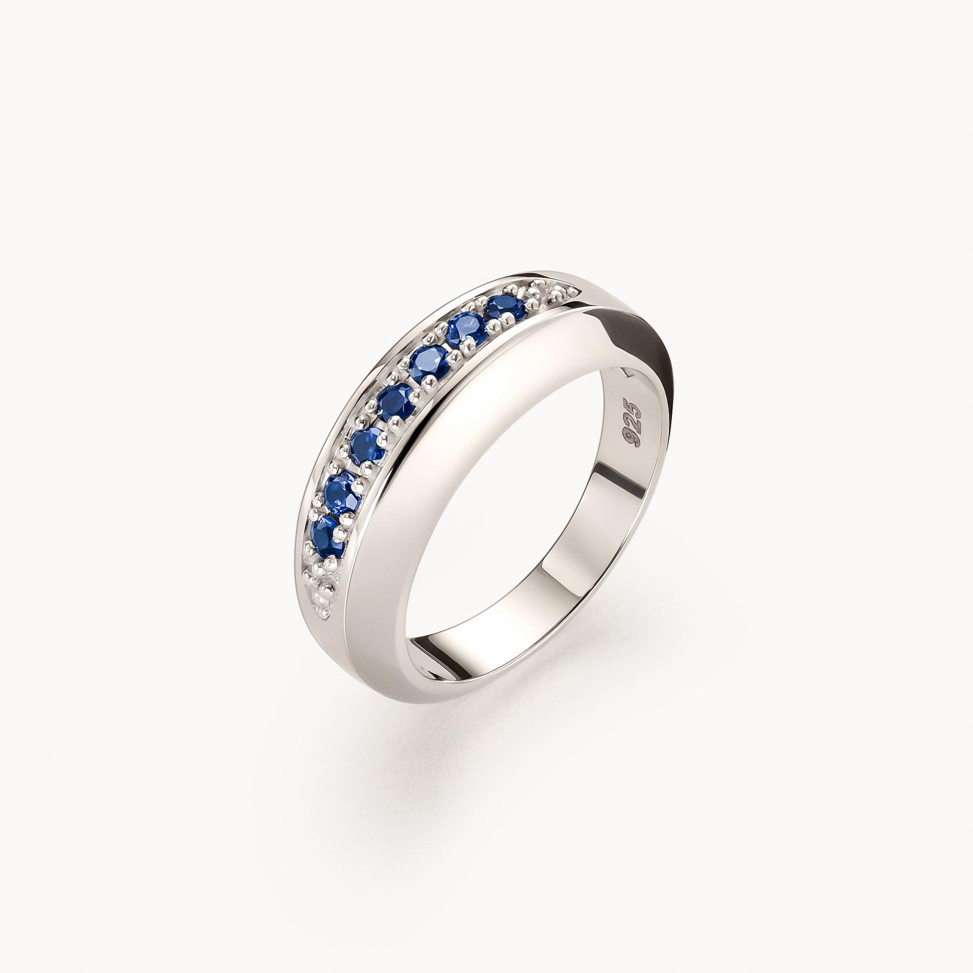 Image 2: Silver Sapphire Ring
