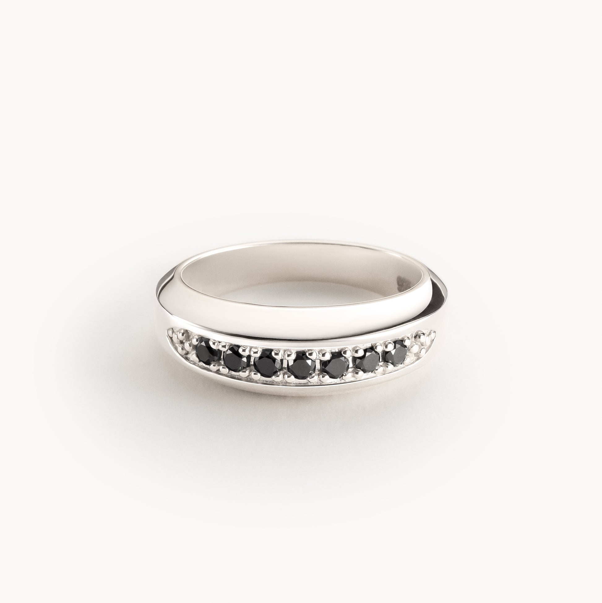 Image 1: Silver Black Diamond Ring
